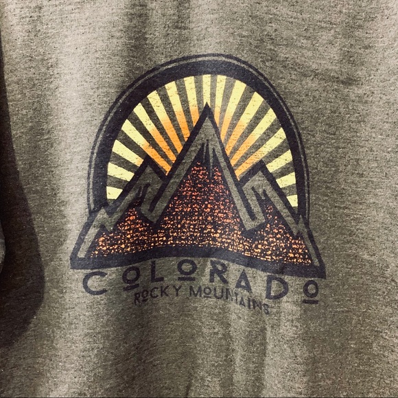 Comfy Unisex Colorado Rocky Mountain sweater (S) - Picture 2 of 3